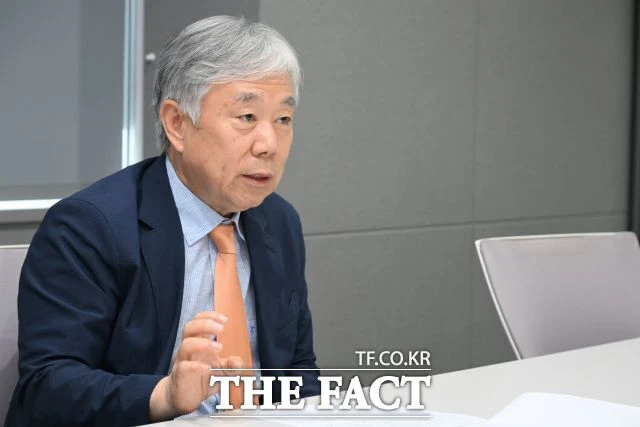 [법조人터뷰] 학폭 전문 조영삼 변호사 "교육 사법화 막아야…촉법 하향도 신중"