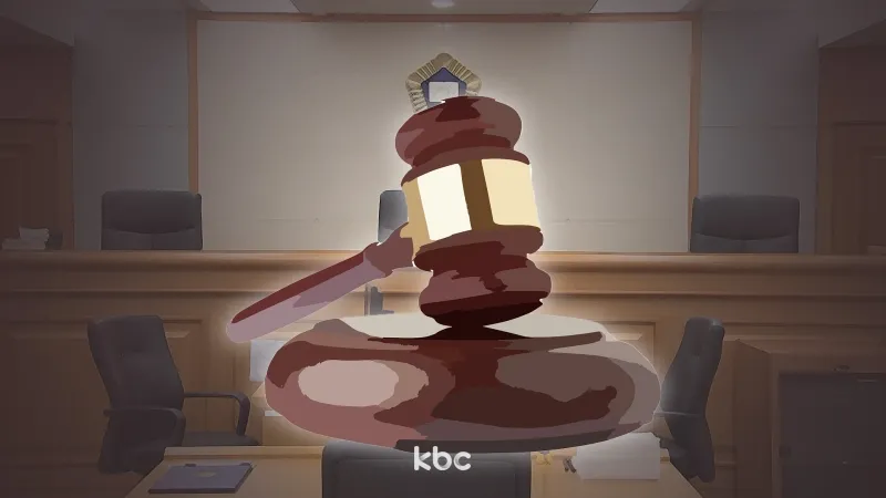 '부동산 고객 차용증 위조' 중개인, 필적 감정 달라도 '무죄'..왜?